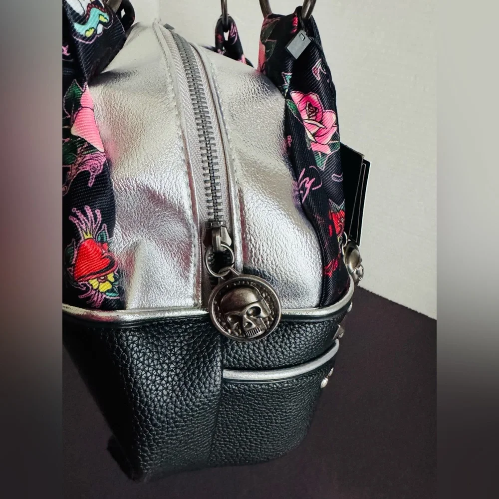 Ed hardy tattoo and Heart design Embellished satchel BNWT - Picture 4 of 12